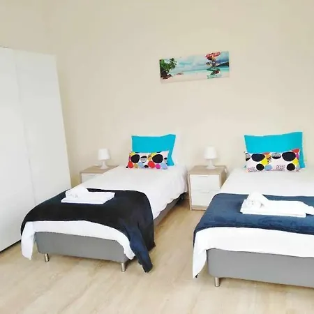 Lightoasis 6 * Oeiras